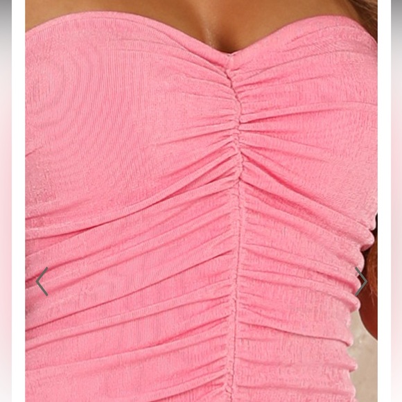 NWOT SHOWPO HOT PINK ROUGED STRAPLESS MIDI DRESS WITH SWEETHEART NECK SIZE 2 - Picture 4 of 10